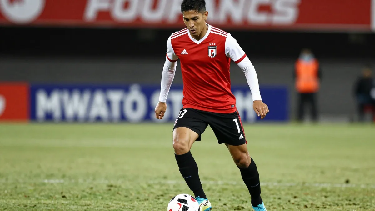 Querétaro firma al extremo Iker Benito por 500.000 euros