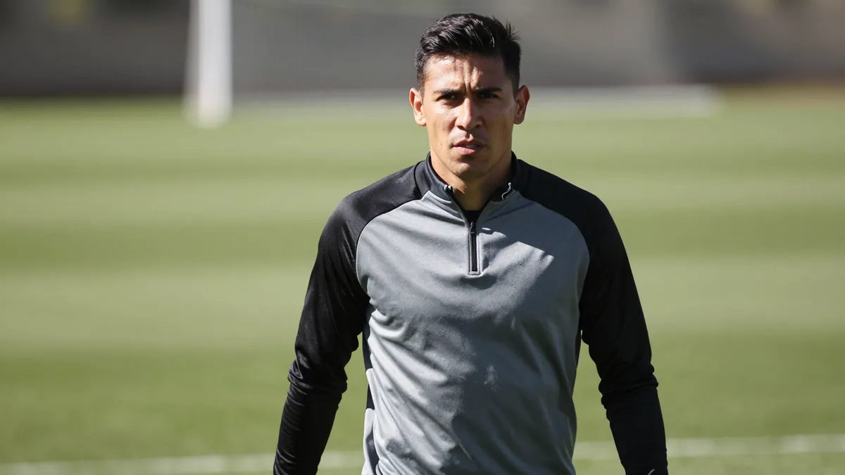 Querétaro vs Tigres UANL: Partido intenso con goles y amonestaciones